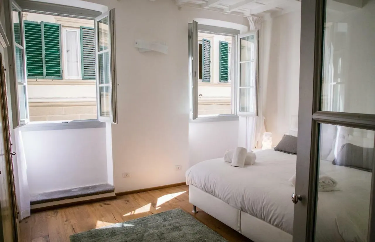 Acacia Firenze - Melograno Apartment Italy